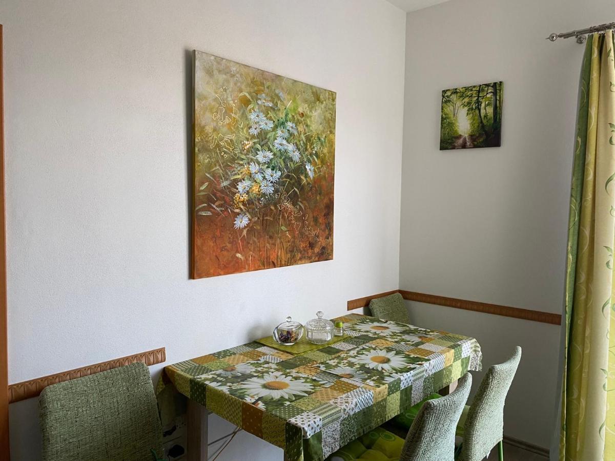 Apartman Na Lukach - Kopretina Třeboň Exterior foto