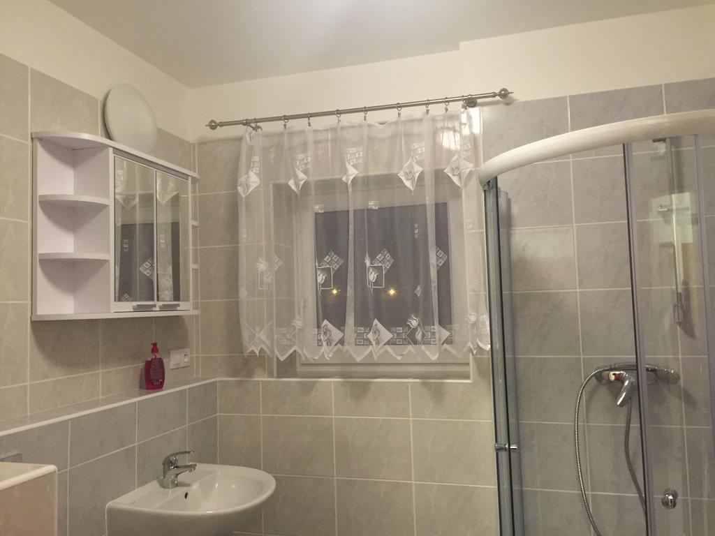 Apartman Na Lukach - Kopretina Třeboň Exterior foto