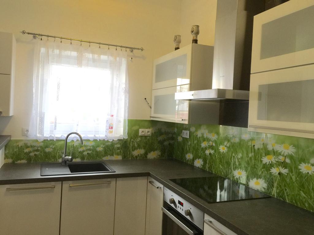 Apartman Na Lukach - Kopretina Třeboň Exterior foto