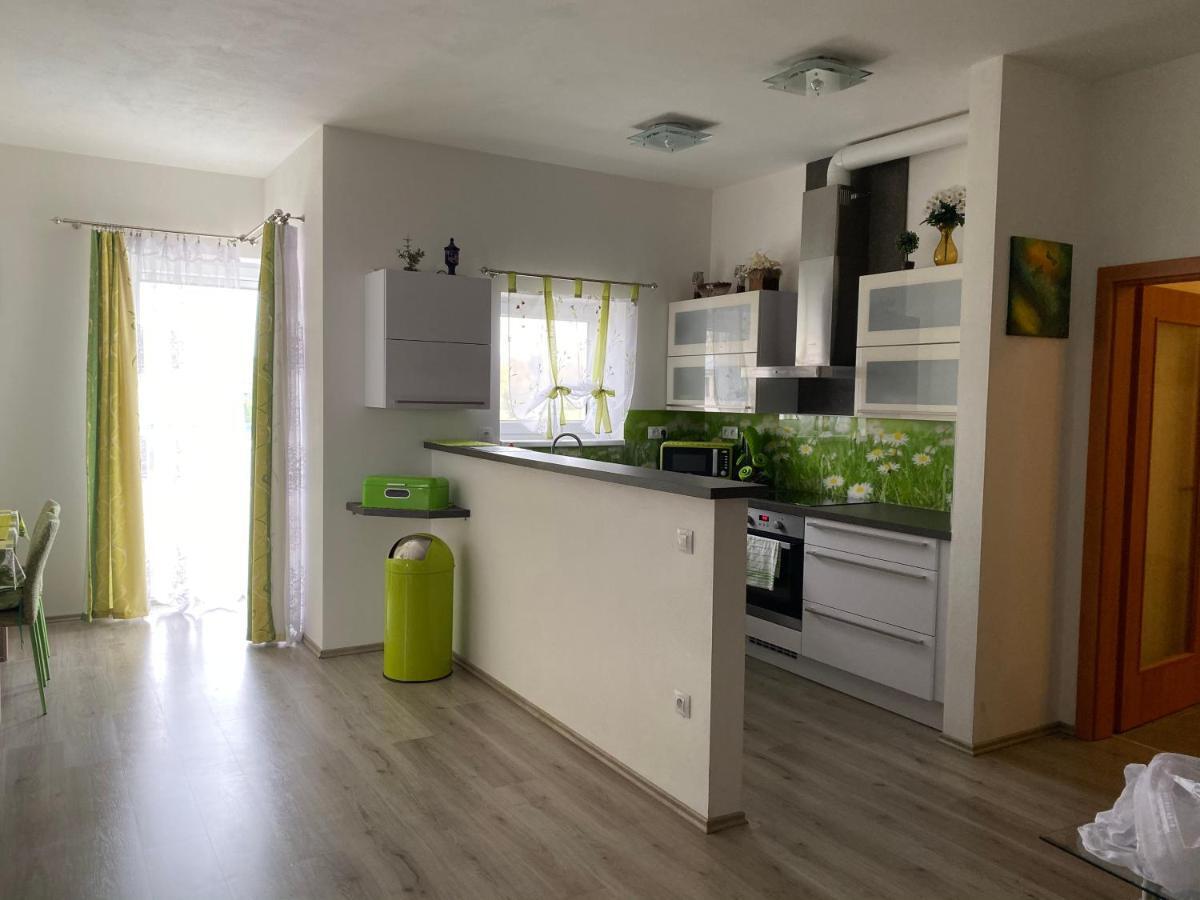Apartman Na Lukach - Kopretina Třeboň Exterior foto